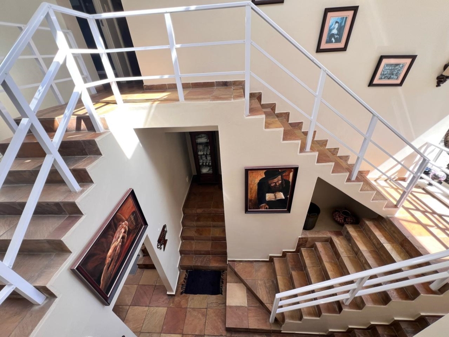 4 Bedroom Property for Sale in Wavecrest Eastern Cape
